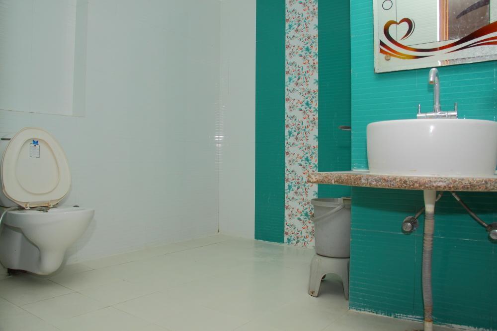 Hotel Deep Palace Near Bus Stand Udaipole Удайпур Екстериор снимка